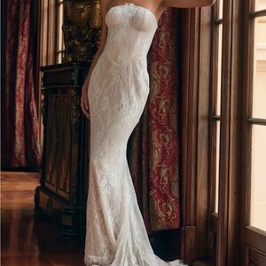 LULUS VALERIA white lace strapless Bustier maxi dress NWT